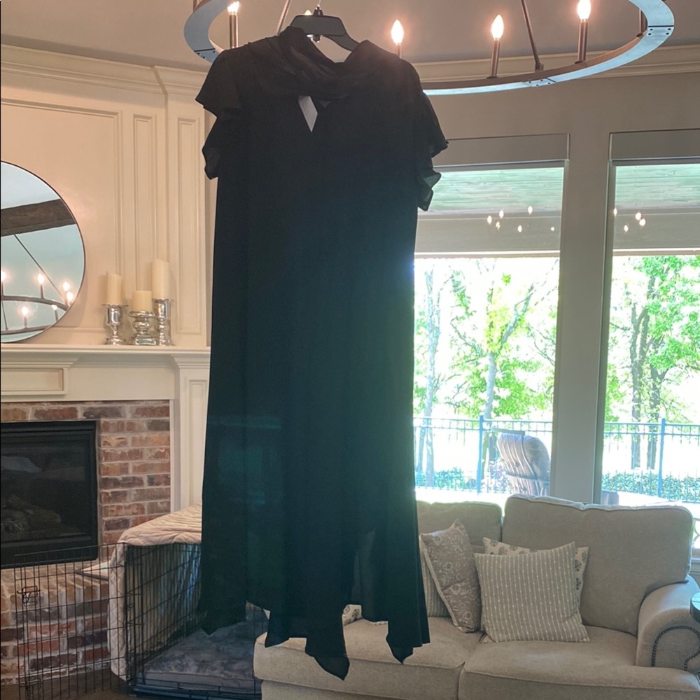Black Asymmetrical Tiered Cocktail Dress - Picture 2 of 8